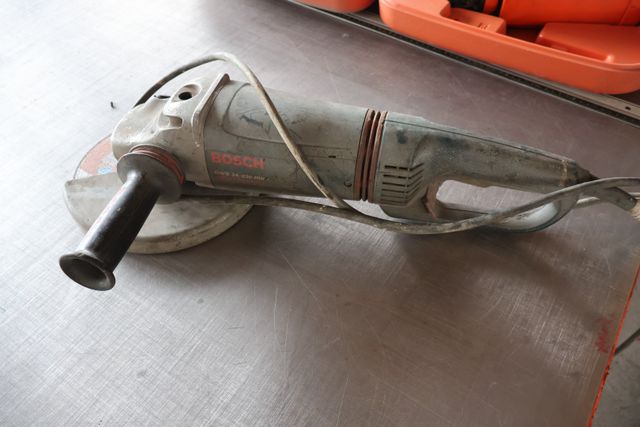 BOSCH – Disqueuse filaire