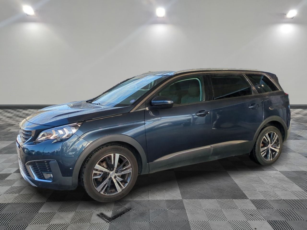 PEUGEOT - 5008 PURETECH 130CH SS BVM6 ALLURE - ES - Mise en …