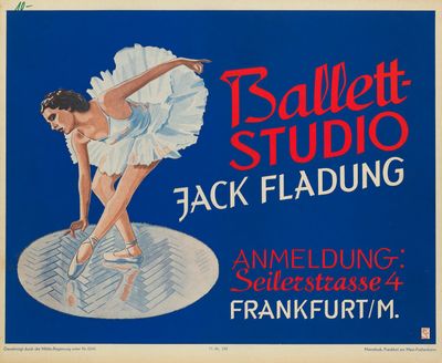 une image d'une affiche pour un studio de ballet représentant une femme en robe blanche