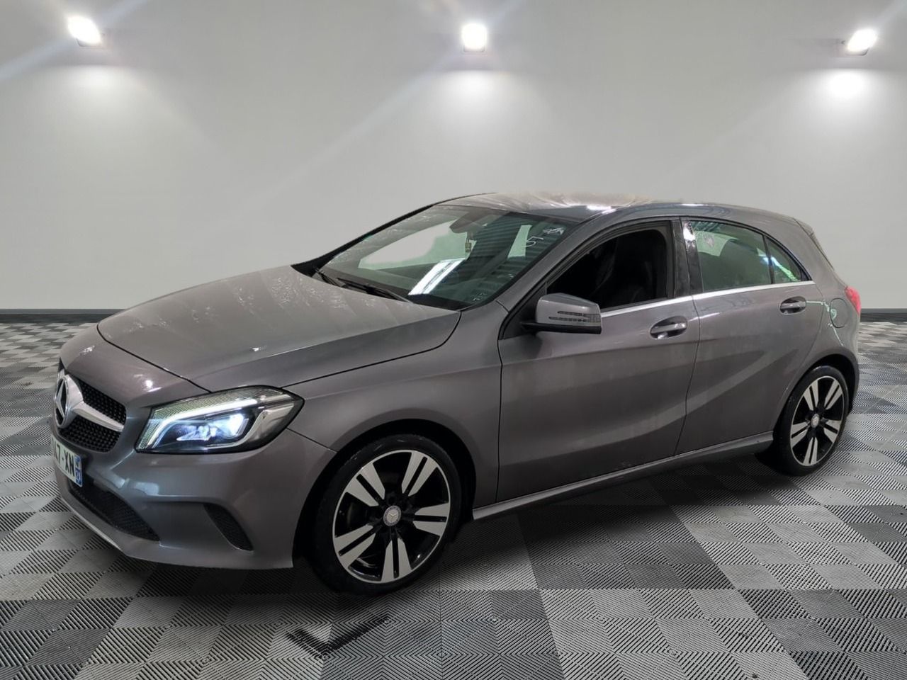 MERCEDES-BENZ - CLASSE A 200 SENSATION - ES - Mise en servic…