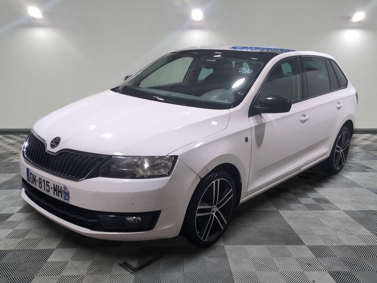 SKODA - RAPID SPACEBACK 1.6 TDI 105 CH CR FAP GREENTEC AMBIT…