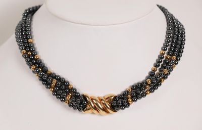 HEURGON Paris Collier quatre rangs d'hématites et de perles …