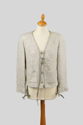 CHANEL Automne 1999. Veste cardigan en tweed chiné gris/ivoi…