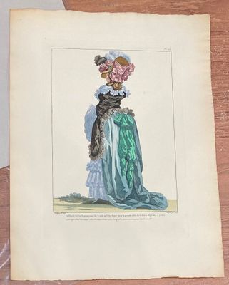 un dessin représentant une femme en robe bleue, posée sur une table