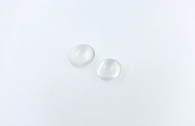 DEUX PIERRES DE LUNE en cabochon 10.