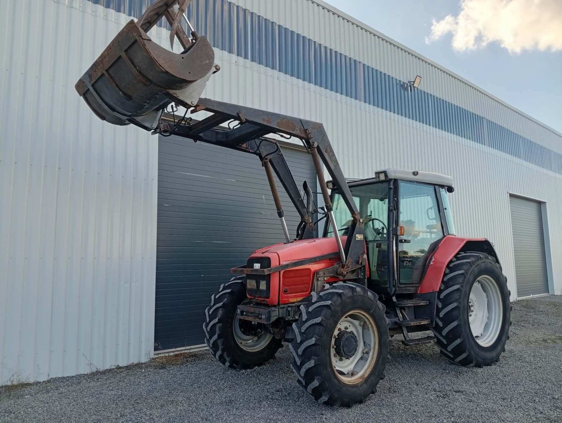 MASSEY FERGUSON TRACTEUR AGRICOLE MASSEY FERGUSON 6270 AVEC …