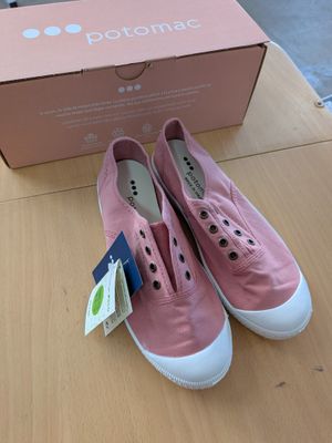 Paire de chaussures de marque POTOMAC