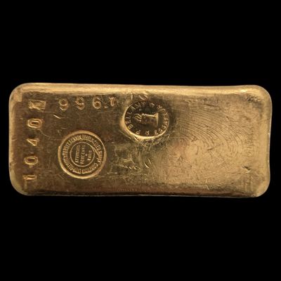 une barre d'or sur fond noir