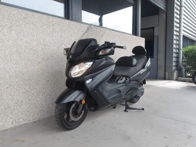 SUZUKI AN 650 BURGMAN - Genre : MTT2 - Carrosserie : SOLO - …