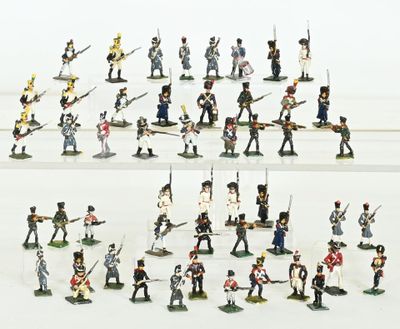 a lot of toy soldiers that are standing in a line