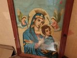 a picture of a picture of the virgin mary and child jesus