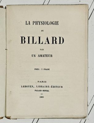 un vieux livre avec un titre en noir et blanc
