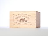 the wooden box is empty and ready to be filled with wine