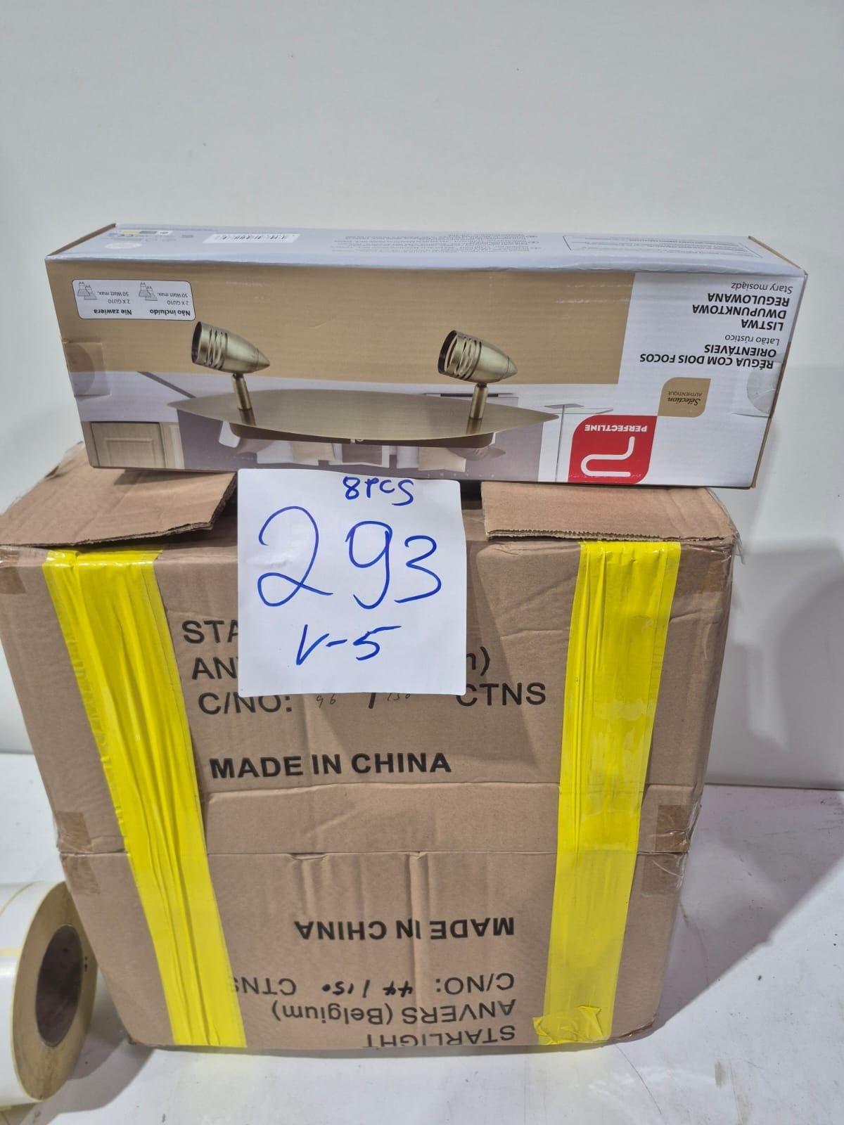 Lot de 8 réglettes d'éclairage à 2 spots orientables, marque…