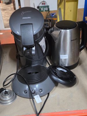 an image of a coffee maker on a table