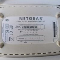 Lot de 2 Switch réseau non manageable de marque NETGEAR, mod… (photo 2)