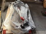 un chariot posé au milieu du sol