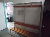 Lot de 3 vestiaires et 9 casiers et un banc (photo 3)