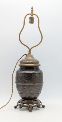 an image of a lamp that is on a stand with a cord
