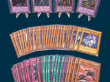 beaucoup de cartes sur la table