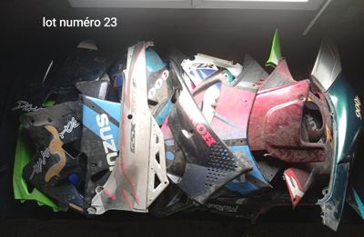 cache latéraux diverses marques divers modèle + flanc…