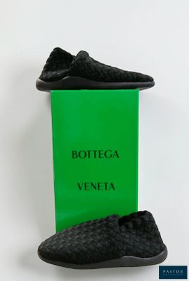 bottega veneta black leather slippers