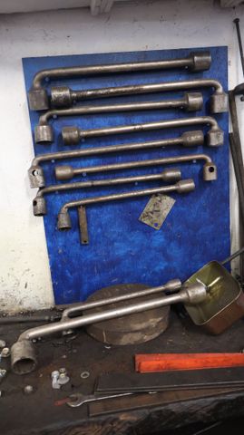 Lot de clés à pipes (30, 34, 35, 36, 38, 42, 45, 48 et 50)