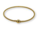 un bracelet plaqué or muni d'un fermoir à boule