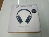 an image of a box with a pair of headphones on top of it