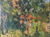 une peinture à l'huile représentant un arbre dans un champ, avec un bâtiment en arrière-plan