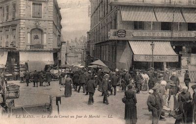 CPA : Le Mans, la rue du Cornet un Jour de Marché - Photo 1