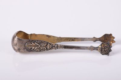 Pince à sucre en métal argenté Longueur : 12,5 cm