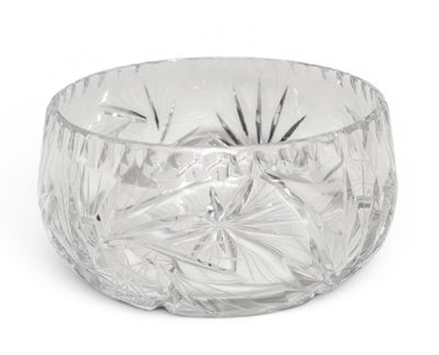 VIDE-POCHE en cristal à décor taillé étoilé.