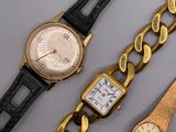 Trois types de montres différents sont présentés sur un fond gris