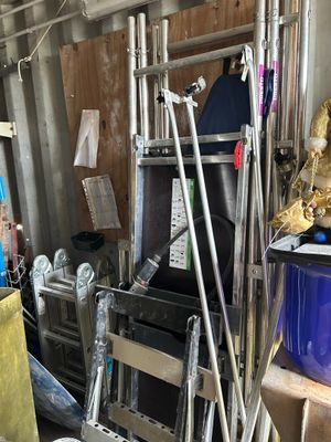 a picture of a room with a lot of stuff in it