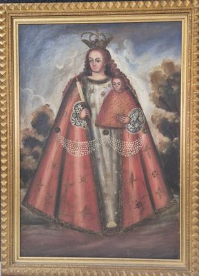 un vieux tableau représentant une femme en robe rouge tenant un éventail