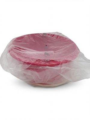 un sac en plastique muni d'un couvercle rose