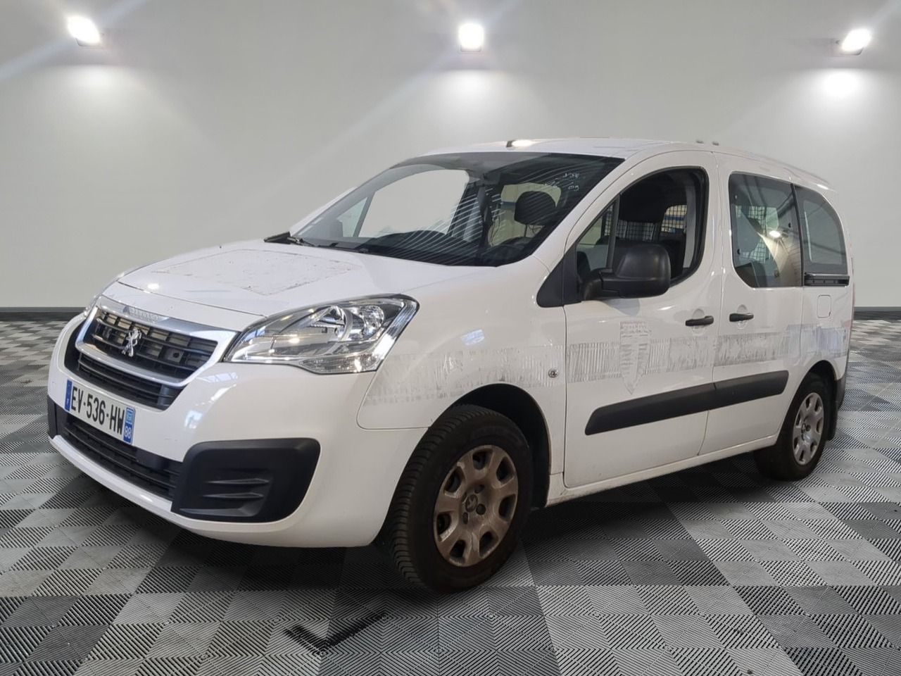 Peugeot Partner Tepee 1.2L PureTech 110ch SS BVM5 Active - 2018 - Euro 6