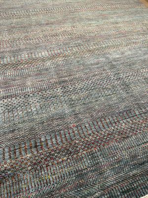 Tapis moderne noué main laine et soie couleur vert pastel 30…