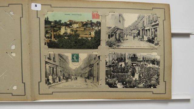 Aubusson Lot de 12cpa, dont 2 dessins à l’encre. Quelques défauts...