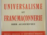 la couverture du livre « Univers, tout moi » de Franmaconnière