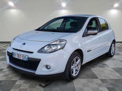 Renault Clio III DCI 90 Eco2 Nightday - Voiture économique et fiable