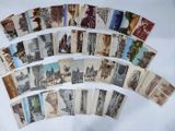 de nombreuses cartes postales anciennes sur un fond blanc
