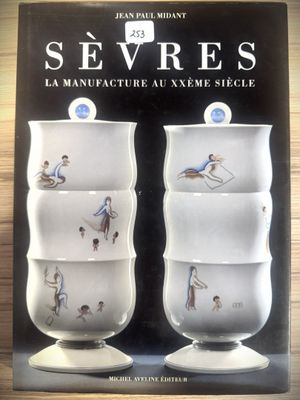 a book with a picture of a couple of vases on it