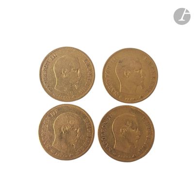 trois pièces d'or à l'effigie d'un homme et d'une femme