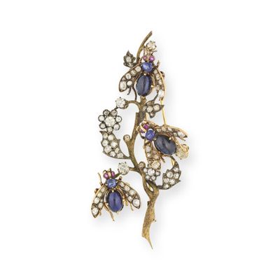 une broche en forme de fleur, en saphir et diamants