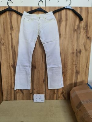 Ensemble de 30 pantalons pour femme de couleur blanc cass, …