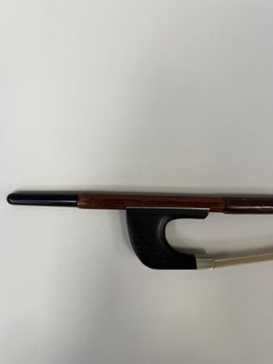 Archet de contrebasse modèle allemand, baguette en bois d’ab…