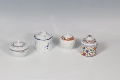Ensemble de 4 sucriers en porcelaine divers HW Bavière, Brun…