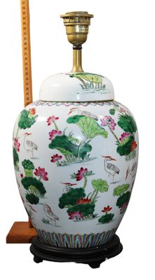 VASE couvert en porcelaine de la Chine à décor de fleurs de …